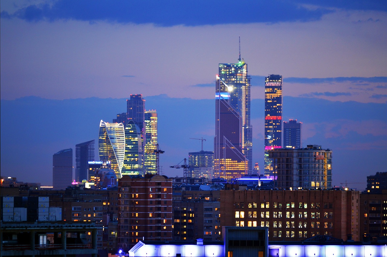 上海夜都市，繁華背后的故事與獨特魅力