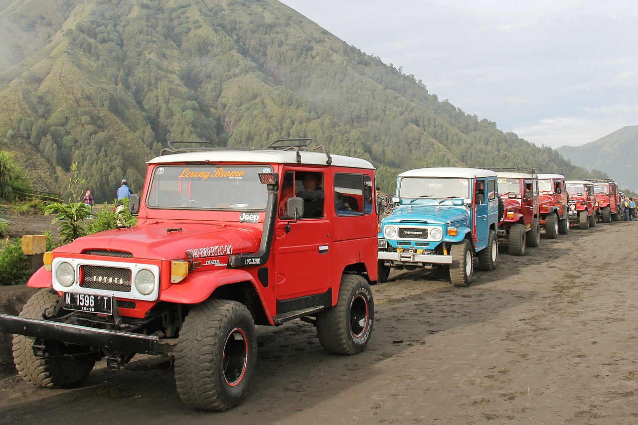 奇瑞X5與艾瑞澤8，中國(guó)汽車卓越之旅的探索